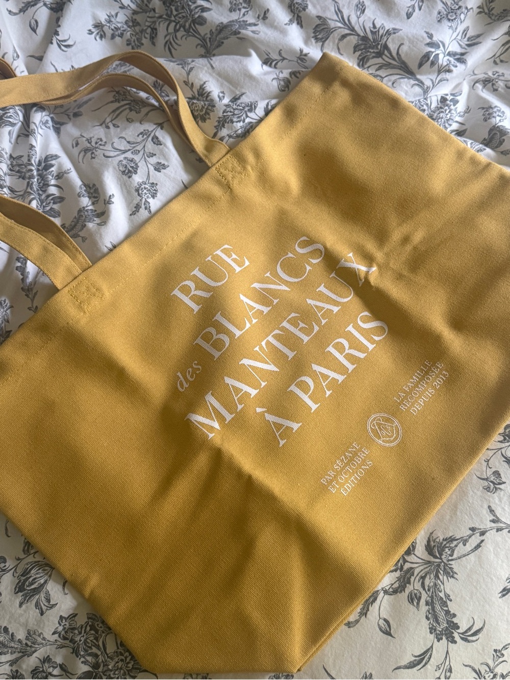 Sezane RARE PARIS ONLY Yellow Canvas Tote Rue des Blancs Manteau
